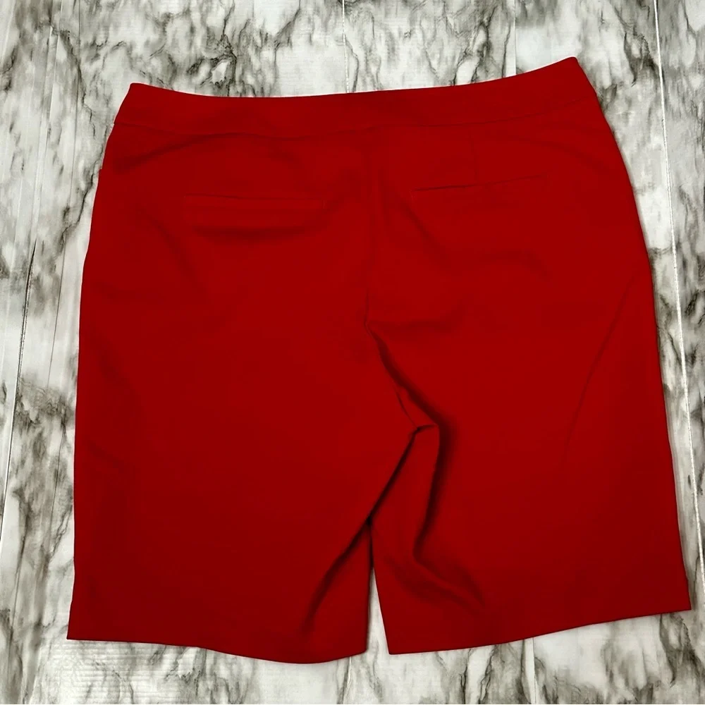 Chico's Red Bermuda Shorts Tailored Cotton Blend Classic Style Vibrant Color